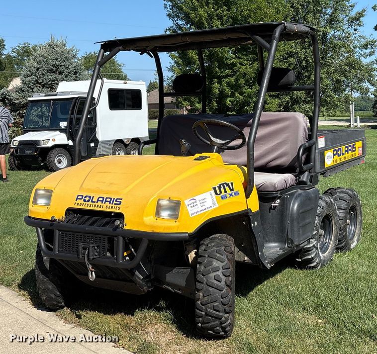 2003 Polaris utility vehicle - EC4385