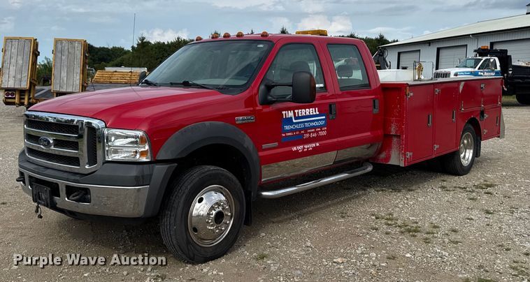 2005 Ford F550 utility / service truck - EM2297