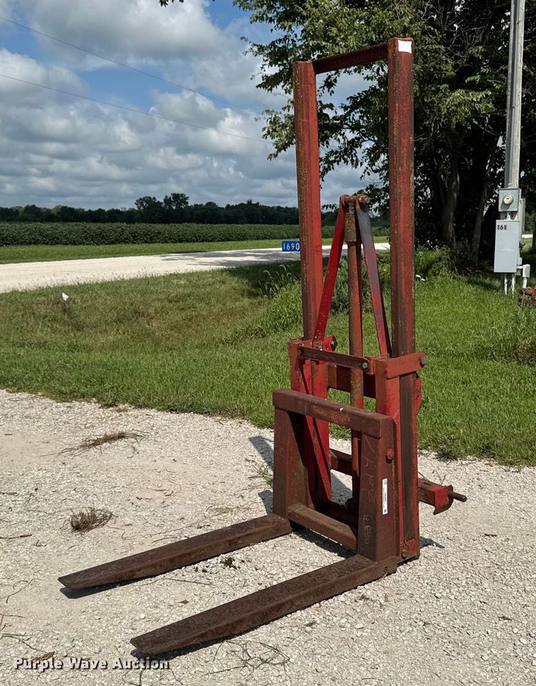  Forklift mass  - EM2302