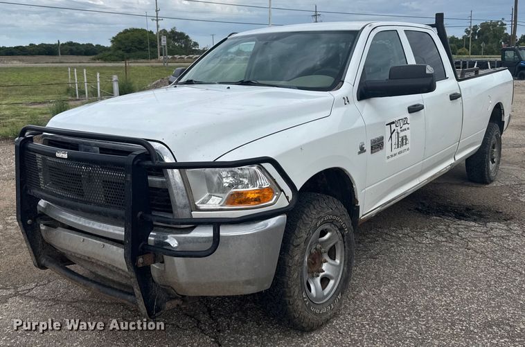 2011 Dodge Ram 2500 Crew Cab pickup truck - ER2279