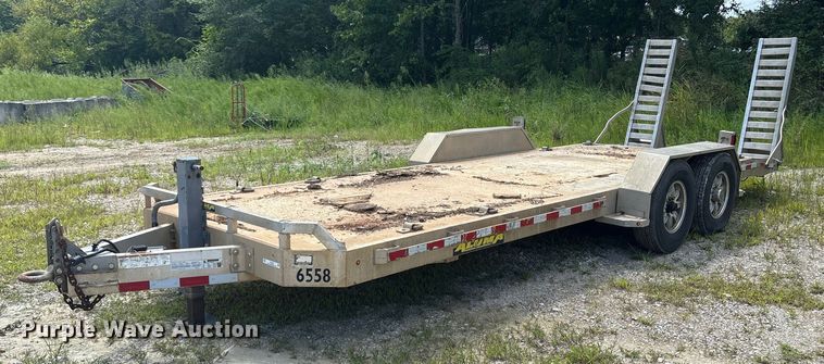 2020 Aluma TR-8222-14K equipment trailer - ET8525