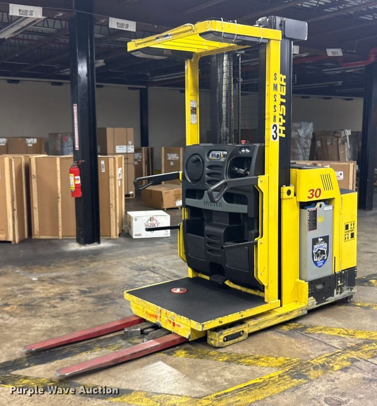 2018 Hyster R30XM3 order picker - ET8533