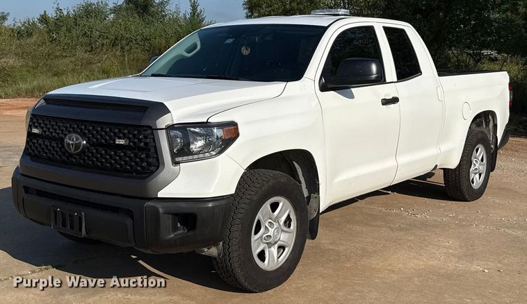 2020 Toyota Tundra SR5 Double Cab pickup truck - EU2206
