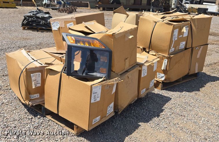 (18) headlight housings - EU2502