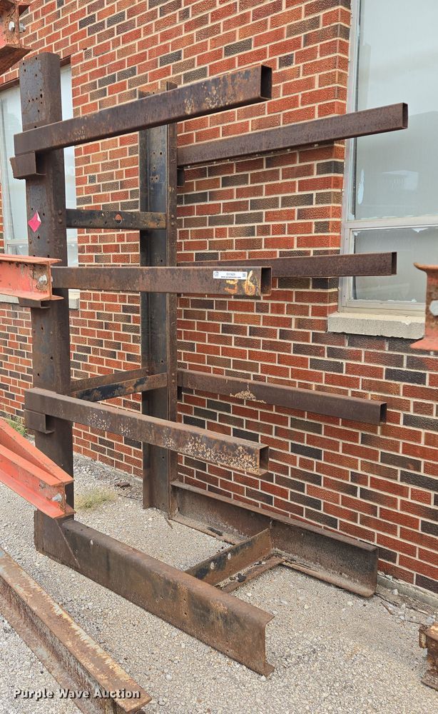 Cantilever racking  - EV1629