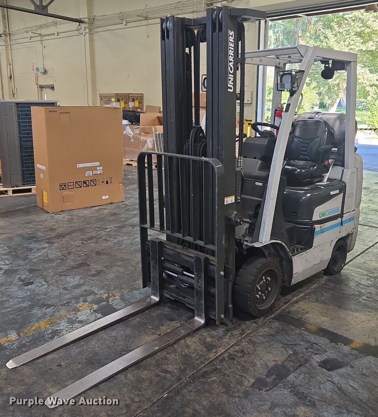 2017 UniCarriers CFS40 forklift - FB9467