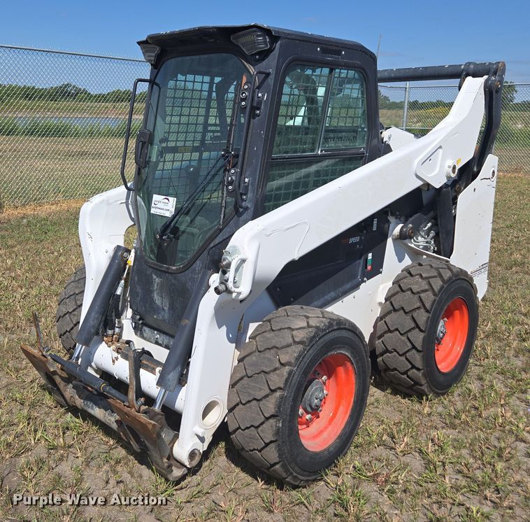 2022 Bobcat S76 skid steer loader - DE2193