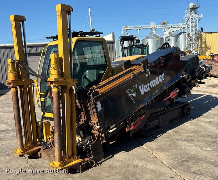 2018 Vermeer D24X40 Series III directional boring unit - DT3411