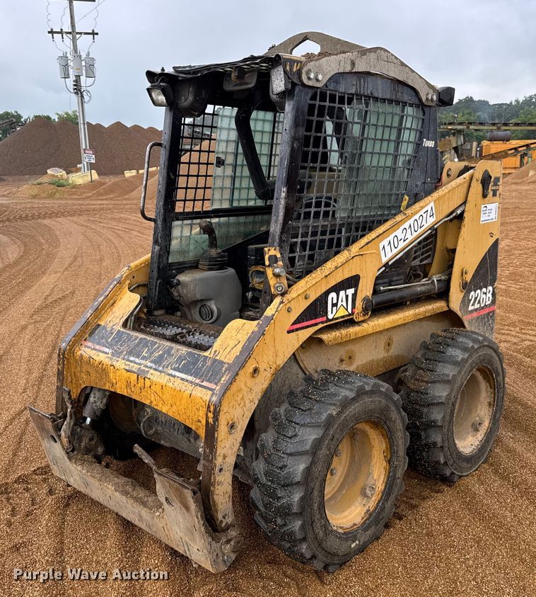 2004 Caterpillar 226B skid steer loader - DW6517