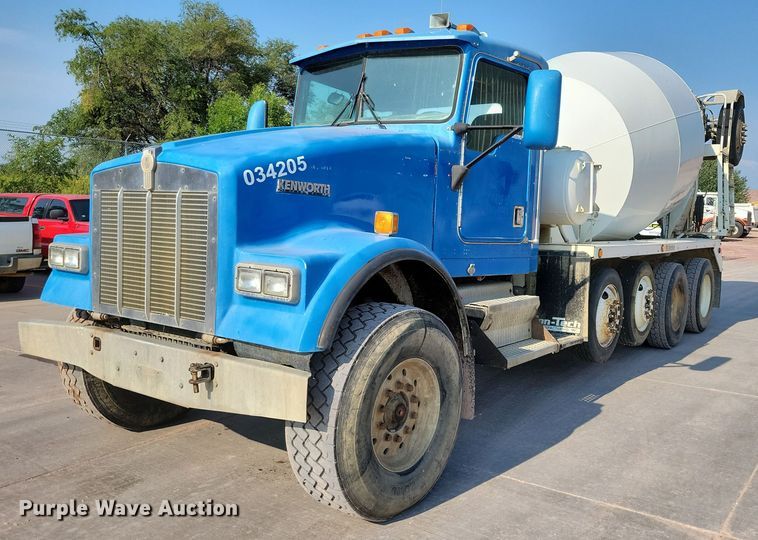 1998 Kenworth W900B ready mix truck - DX7234