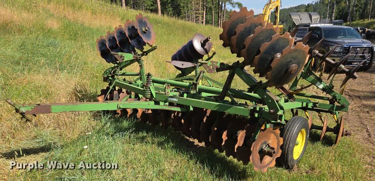 John Deere H1110 tandem disk - DY1120
