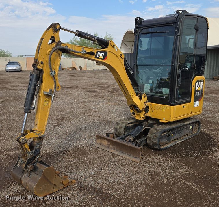 2020 Caterpillar 301.8 mini excavator - EC1148