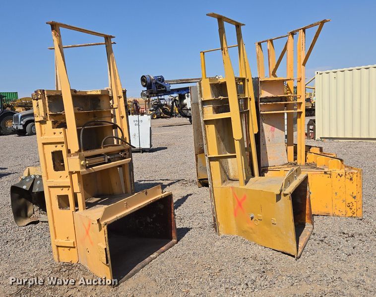 (6) concrete molds - EC1163