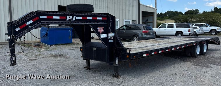 2020 PJ LD302 equipment trailer - EC4393