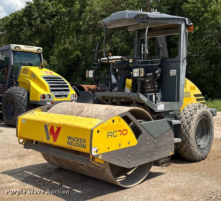 2019 Wacker Neuson RC70 single drum vibratory roller - ED5881