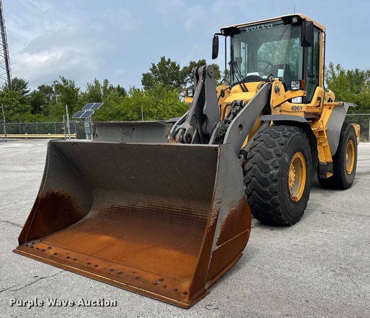 2012 Volvo L90F wheel loader - EF2121