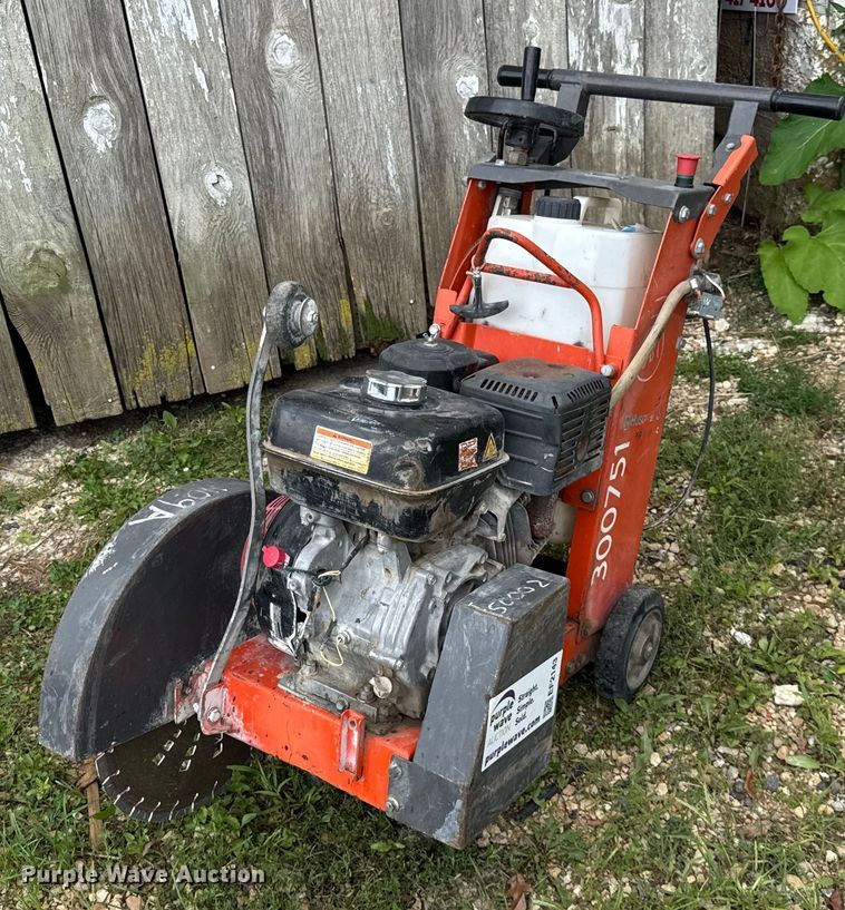 2017 Husqvarna FS400LV concrete saw - EF2143