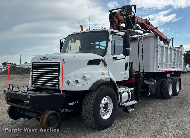 2012 Freightliner Business Class M2 grapple crane truck - EG6119