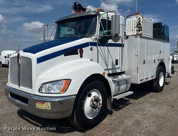 2009 Kenworth T370 utility / service truck - EG6140
