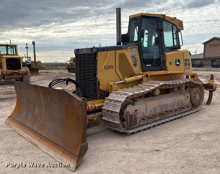 2010 John Deere 850J dozer - EM0580