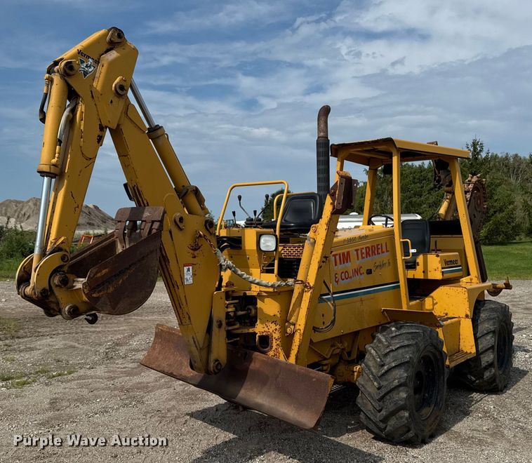 1997 Vermeer V8550 trencher - EM2299