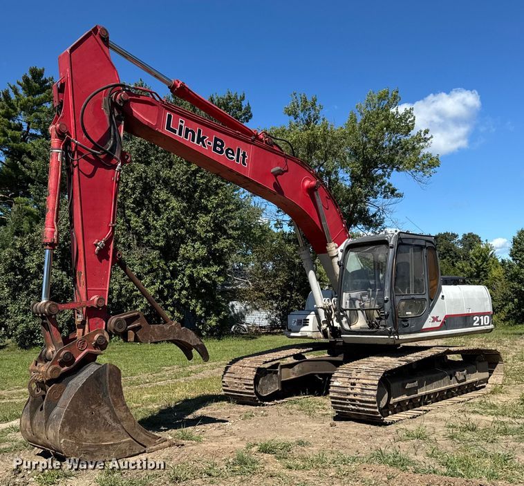 2002 Link-Belt 210LX excavator - EM2321