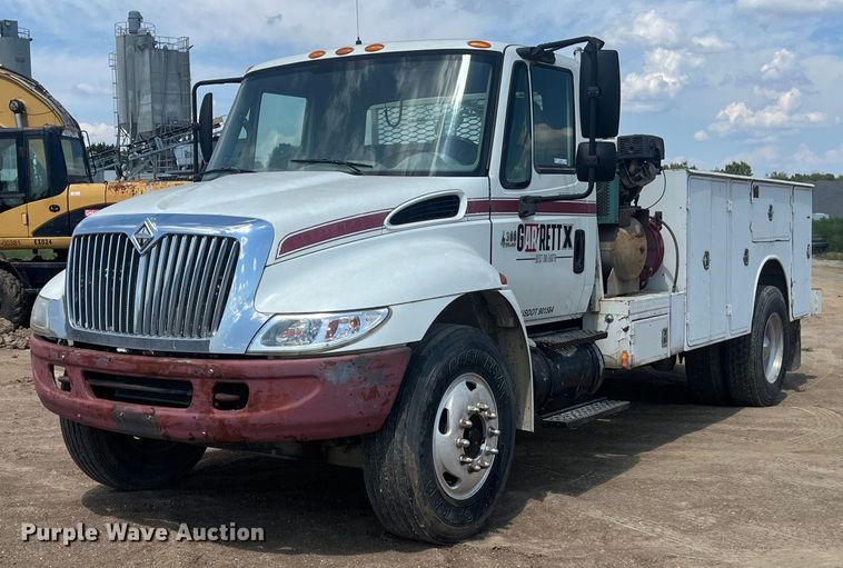 2007 International 4300 utility / service truck - EN5521