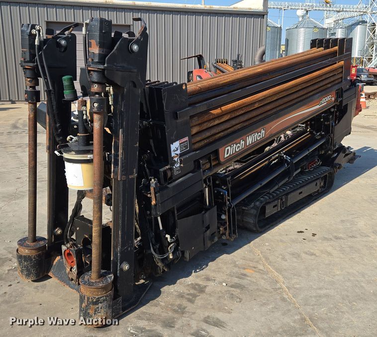 2011 Ditch Witch JT2020 Mach I directional boring unit - EN8348