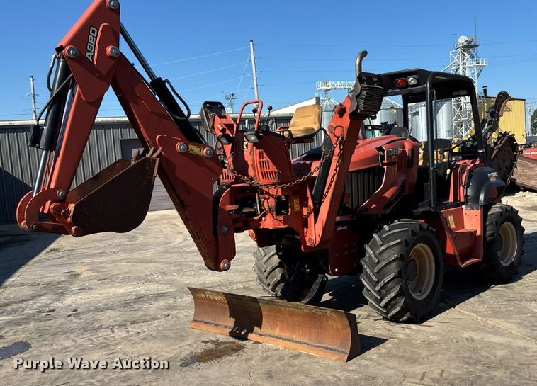 2015 Ditch Witch RT100 trencher - EN8353