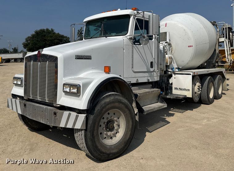 2007 Kenworth W900 ready mix truck - ER2336