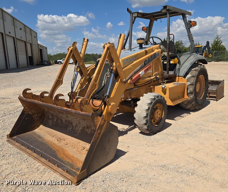 2005 Case 570MXT landscape tractor - EU3621