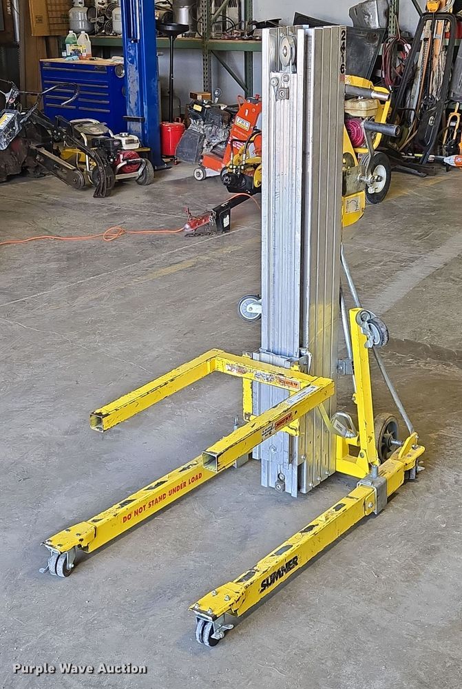 Sumner 2416 vertical lift - EV1599