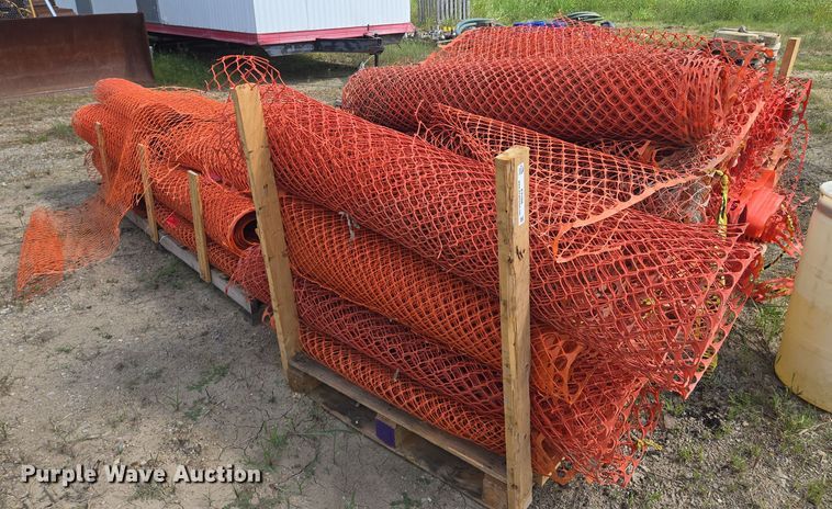 Approximately 20 rolls of safety fence - EV1668
