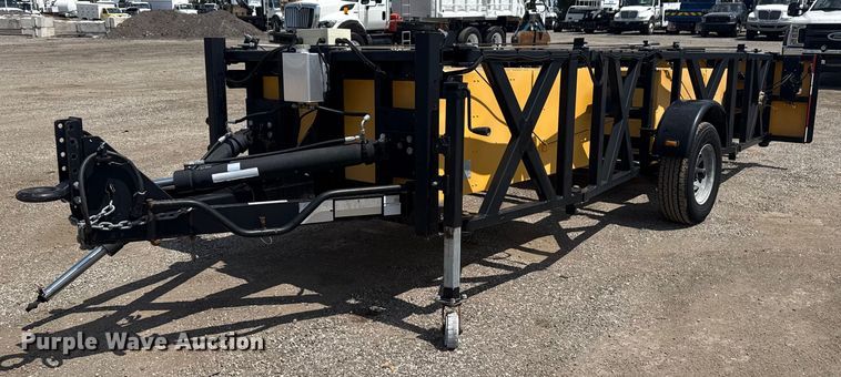 2011 Energy Absorption crash attenuator  - NU9561