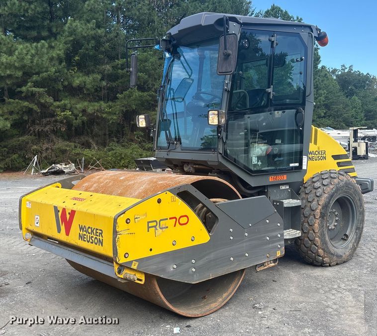 2021 Wacker Neuson RC70 single drum vibratory roller - YA0749