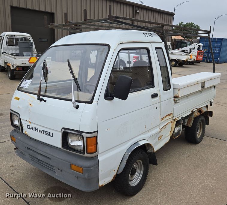 1992 Daihatsu S80LP-JTRK mini truck - DU6768