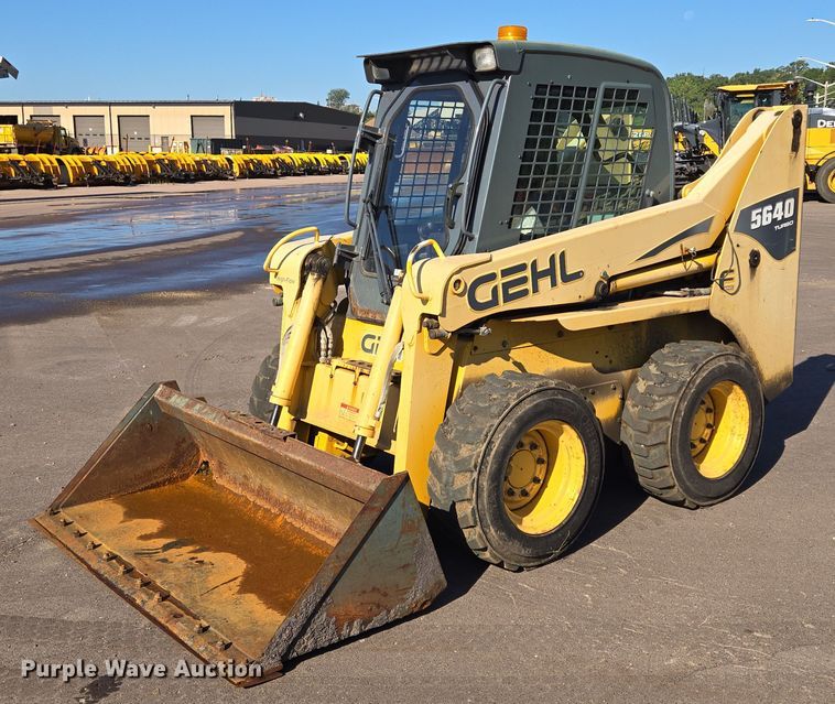 2005 Gehl 5640 Turbo skid steer loader - DX7273