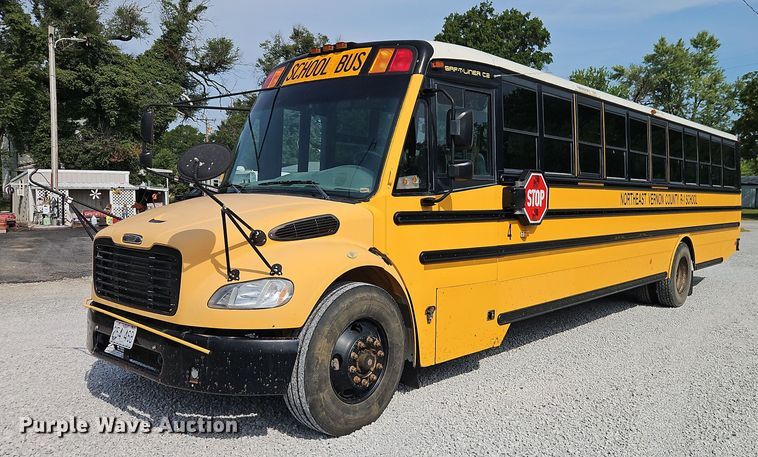 2007 Thomas Built school bus - EB8226