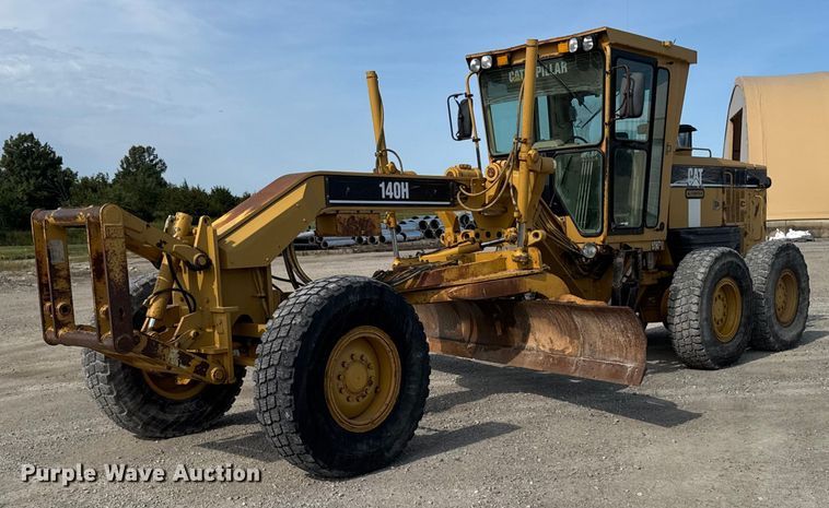 Caterpillar 140H motor grader - EM2346