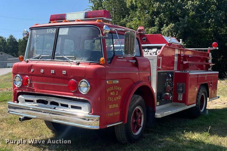 1979 Ford 900 pumper fire truck - EN5529