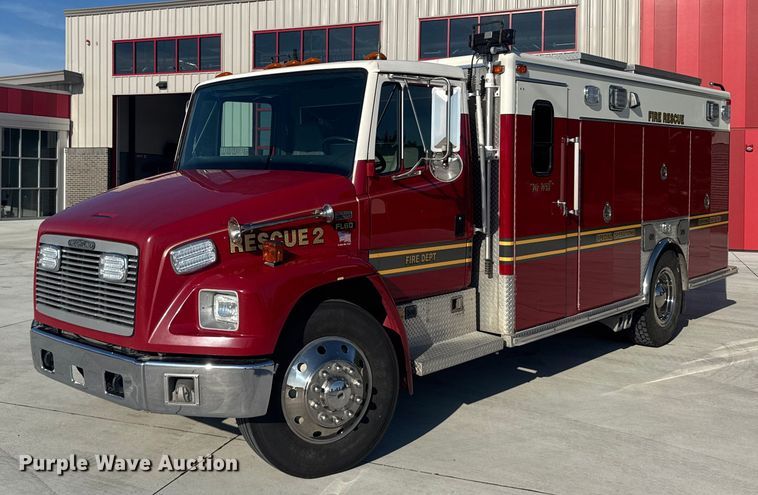 1995 Freightliner FL60 rescue vehicle - ER2305