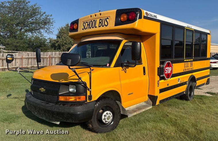 2016 Chevrolet Express school bus - ER2331