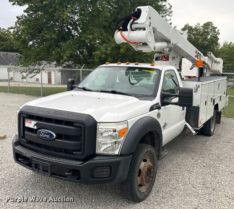 2015 Ford  F550 XL Super Duty  bucket truck - EV1742