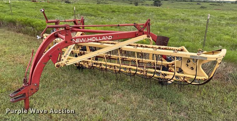 New holland 256 hay rake - DZ4264