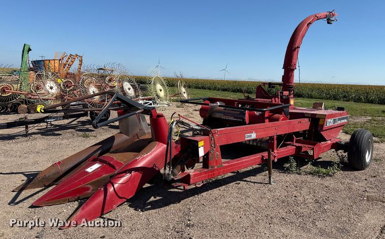 Case International 8720 forage harvester - EP0509