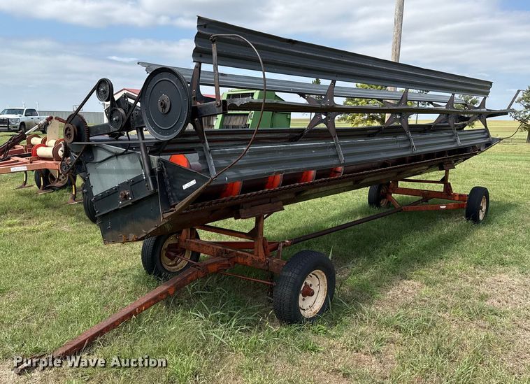 Agco draper head - EP0527