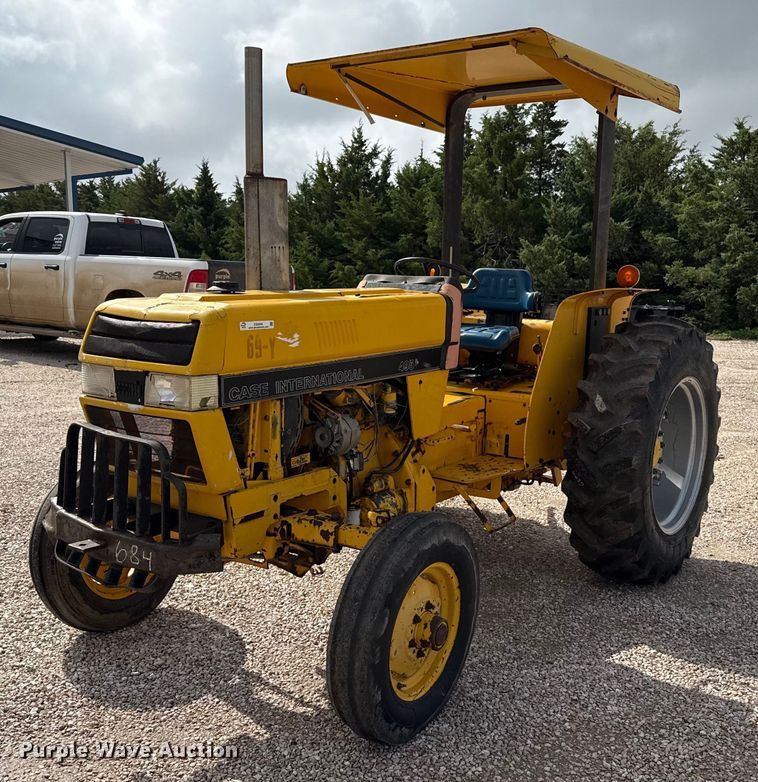 1991 Case IH 495 tractor - EQ4942