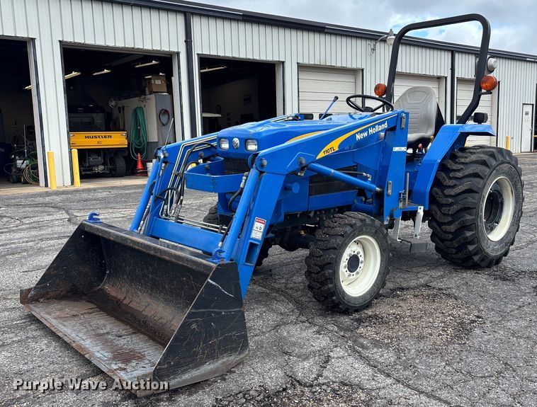 2008 New Holland T1520 MFWD tractor - ET4511
