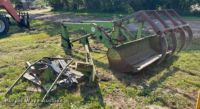 John Deere loader - ET4547