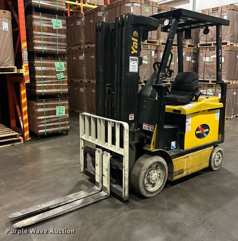 2017 Yale ERC050VGN48TQ084 forklift - DT6311